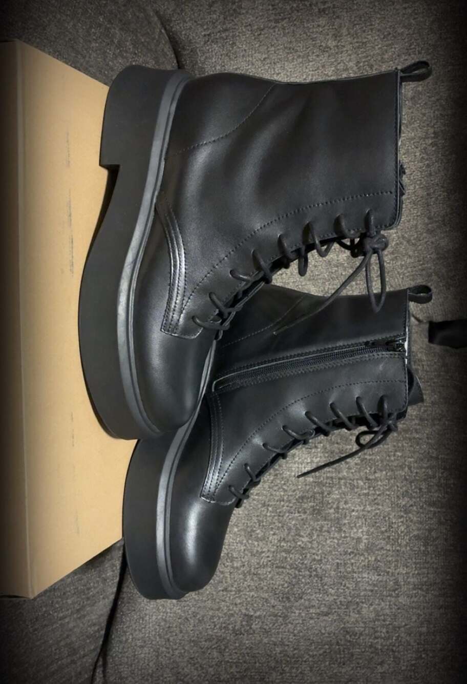 Steve Madden - Picture 4 of 9